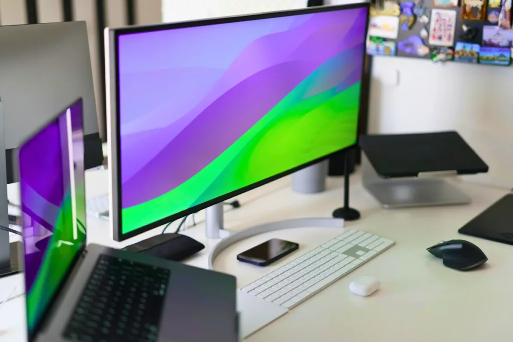 Home Office Technische Ausstattung Bild