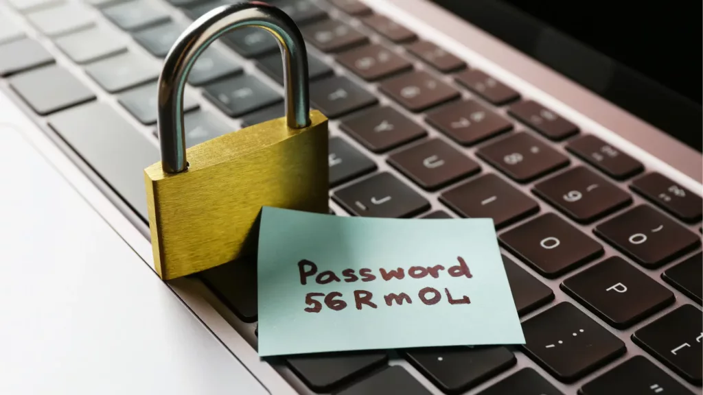 Schloss auf einer Tastatur